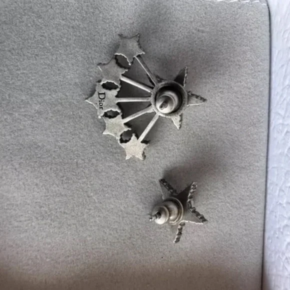 Dior earrings - Picture 2 of 3